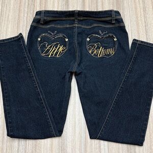Apple Bottoms Vintage Bedazzled Jeans Women’s Size 11/12 Picked Fresh Daily 90’s